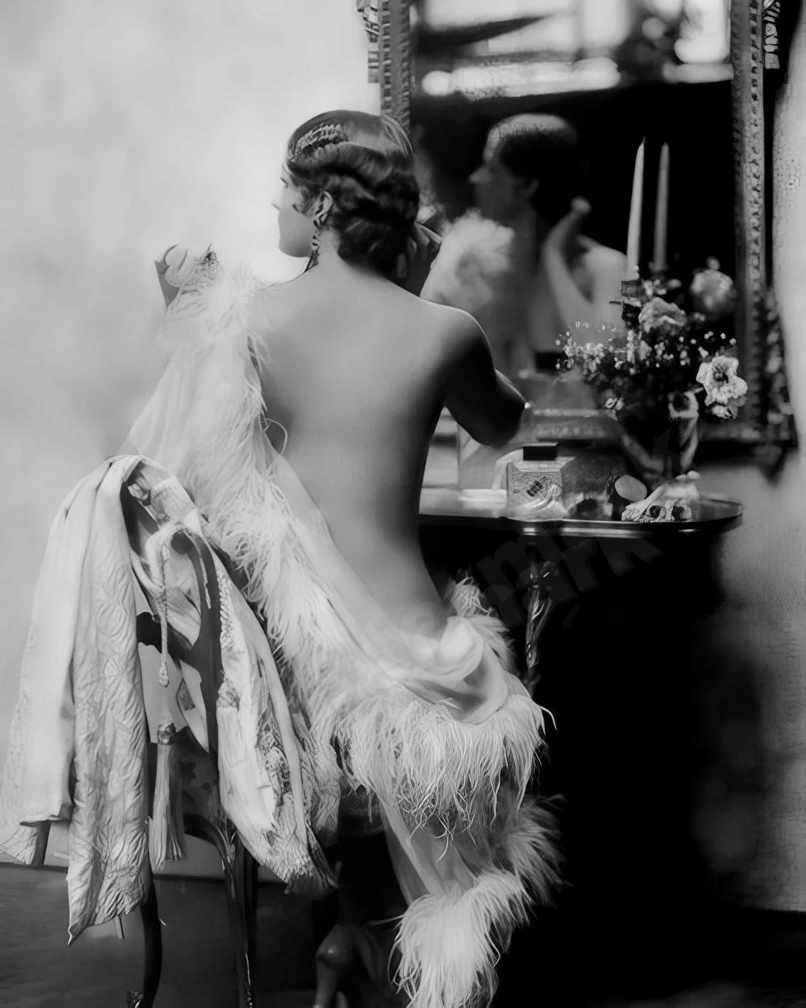 1920's Era Boudoir B&W Photo - Celebrity Actresses and Showgirls