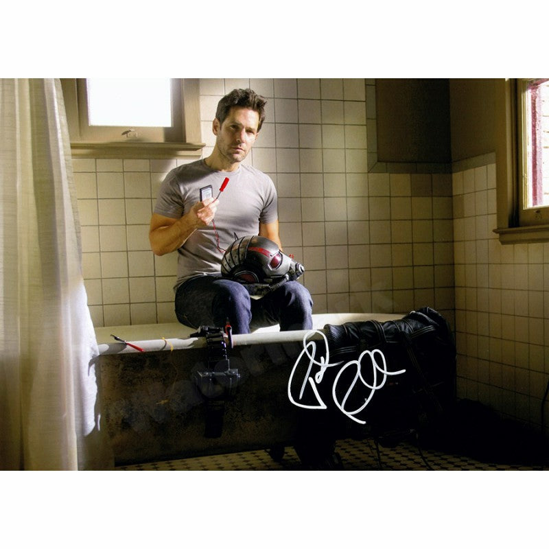 Paul Rudd Ant man Vintage Photo - Celebrity Autograph Reprint