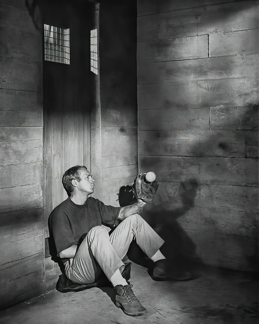 Steve Mcqueen The Great Escape B&W Photo - Celebrity Actors (Copy)