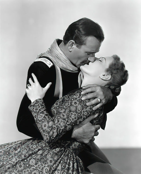 John Wayne And Maureen O' Hara Rio Grande B&W Photo - Celebrity Actors and Actresses