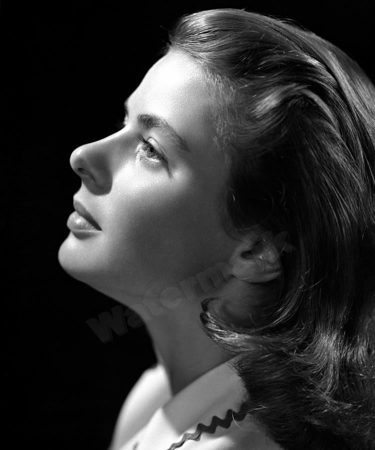 Ingrid Bergman looking up B&W Photo - Celebrity Actresses